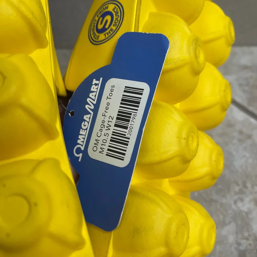 Meow Wolf Omega‎ Mart Cage-Free Toes Yellow Egg Carton Slides Men 10.5 women 12